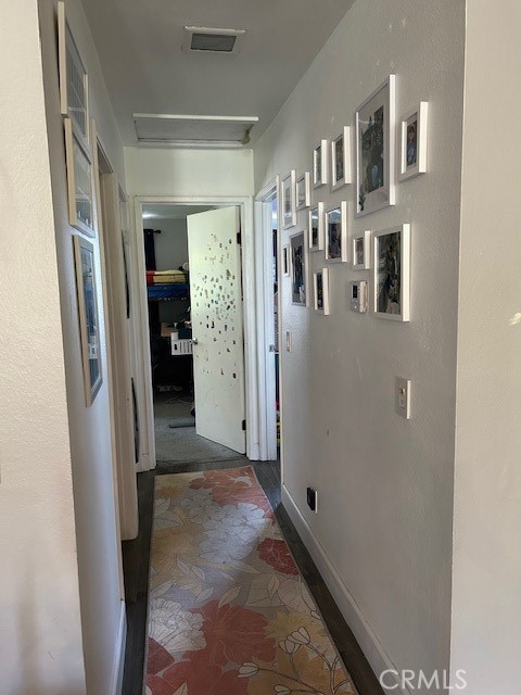 10591 Lakeside S Drive, Garden Grove CA: https://media.crmls.org/medias/249ce345-38c5-47d7-8d60-a86e9ac2e4aa.jpg