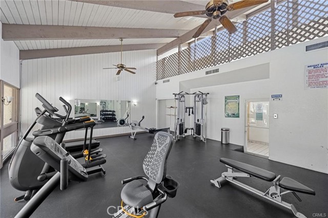 Detail Gallery Image 14 of 22 For 1610 Neil Armstrong St #313,  Montebello,  CA 90640 - 1 Beds | 1 Baths