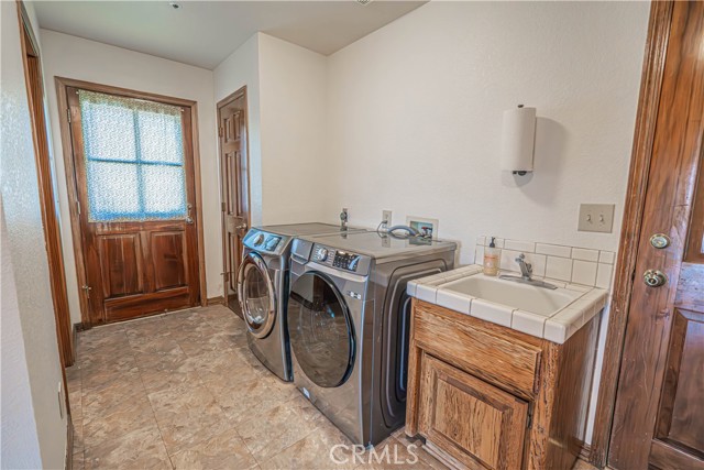 5329 Hubbard Road, Acton CA: https://media.crmls.org/medias/249d7a10-78d5-4711-9ebd-b81a353e5166.jpg