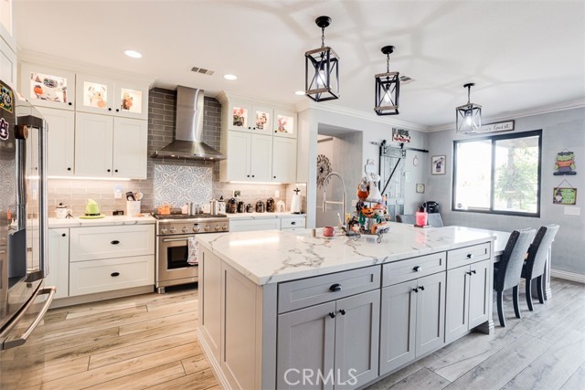 4225 W Riviera, Corona CA: https://media.crmls.org/medias/249da18a-960d-43e9-8fb4-a0c4d1afc050.jpg