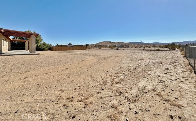 Detail Gallery Image 18 of 44 For 74781 Diamond Bar Rd, Twentynine Palms,  CA 92277 - 4 Beds | 3 Baths