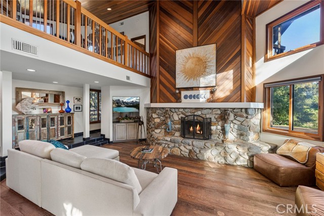 Image 2 of 22 For 4625 Live Oak Canyon Rd