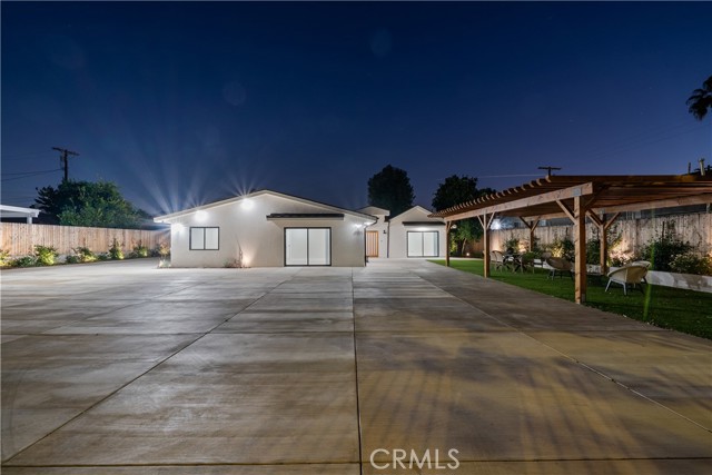16360 Parthenia photo 18