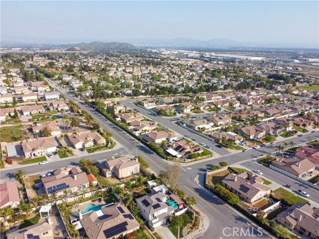 Detail Gallery Image 49 of 52 For 6651 Darling Ln, San Bernardino,  CA 92407 - 4 Beds | 2/1 Baths