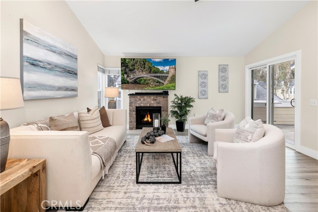 5920 Bedford Ct., Yorba Linda CA: https://media.crmls.org/medias/24a0689d-9d02-4fac-877a-e232d2d6b79c.jpg
