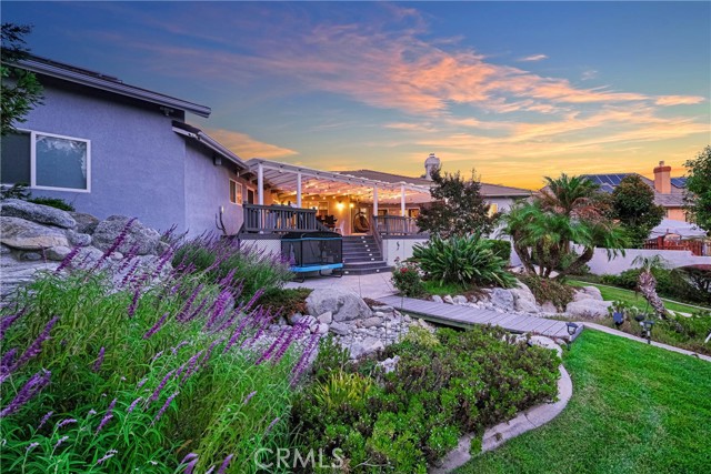 2479 Cliff Road, Upland CA: https://media.crmls.org/medias/24a0c36d-c893-4b1f-9c22-0316f84e4fbc.jpg