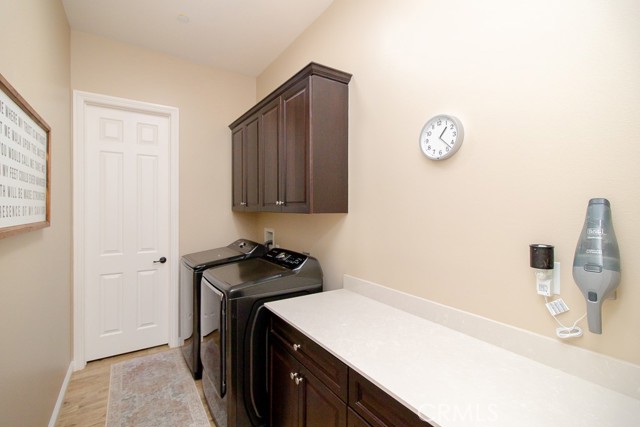 464 Whitney Peak, Beaumont CA: https://media.crmls.org/medias/24a15baa-e6fe-4718-b5f4-096a41bc3382.jpg
