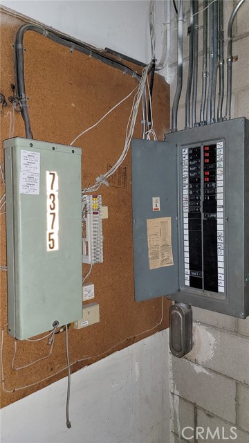  Commercial for Sale in Victorville, California