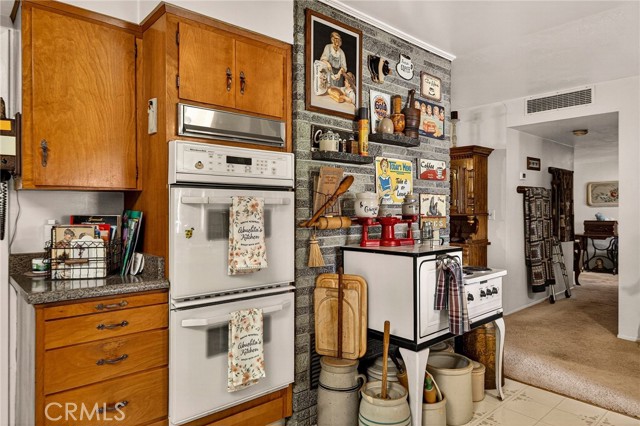 7012 State Hwy 32, Orland CA: https://media.crmls.org/medias/24a1f633-492d-4064-868c-65f2ea90d5b7.jpg