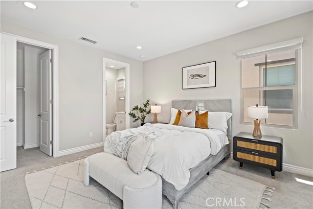 206 Phoebe, Irvine CA: https://media.crmls.org/medias/24a27830-bee6-446c-8b94-e246f58866f9.jpg