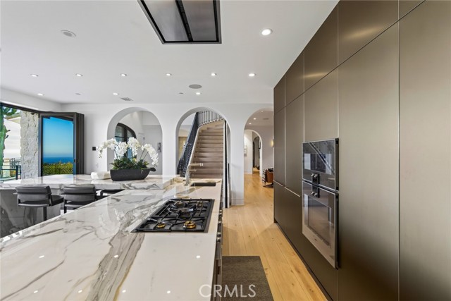 922 EMERALD BAY, Laguna Beach CA: https://media.crmls.org/medias/24a2cbb1-5f46-42cd-ad2f-dd67c11a4dac.jpg