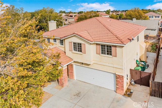 Detail Gallery Image 1 of 24 For 45764 Victoria Ave, Lancaster,  CA 93534 - 4 Beds | 2/1 Baths