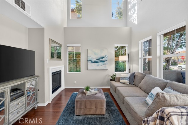 Detail Gallery Image 12 of 48 For 3065 N Torrey Pine, Orange,  CA 92865 - 3 Beds | 2/1 Baths