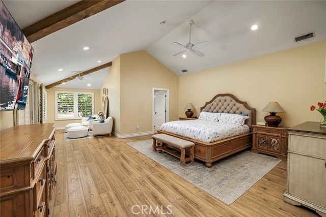 Detail Gallery Image 17 of 45 For 19151 Oriente Dr, Yorba Linda,  CA 92886 - 4 Beds | 4/1 Baths