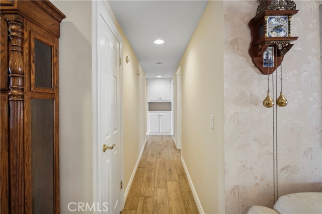 Detail Gallery Image 25 of 56 For 11300 Dulcet Ave, Porter Ranch,  CA 91326 - 5 Beds | 3 Baths