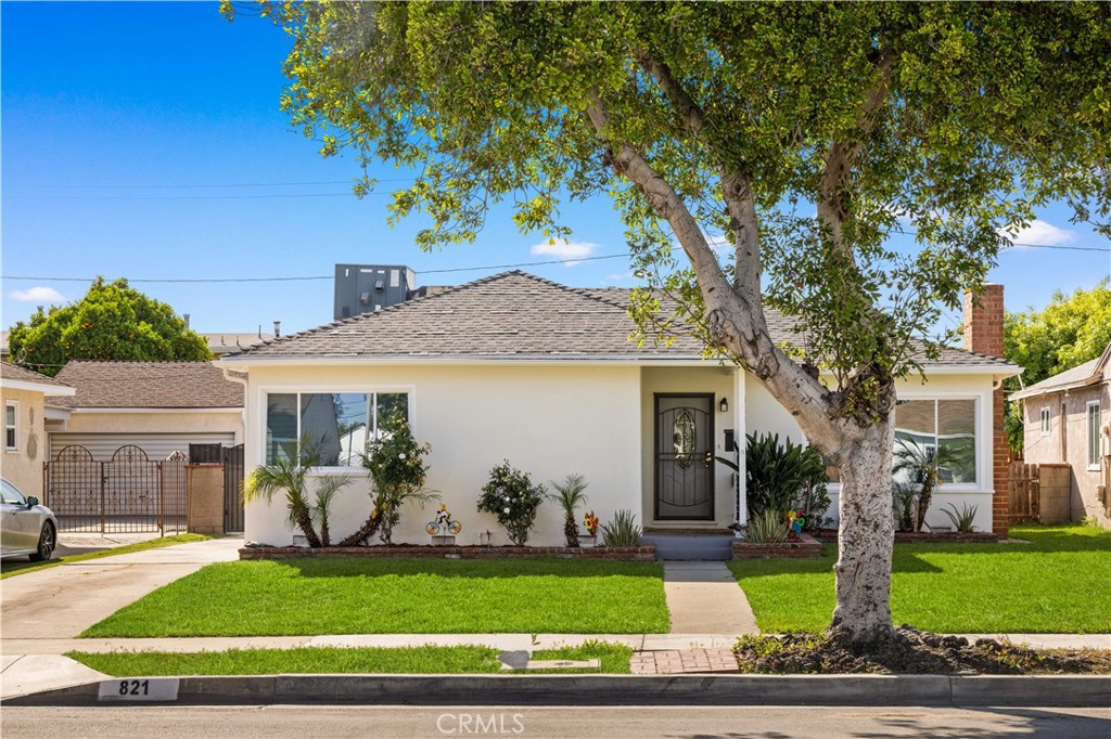 821 S 10th Street