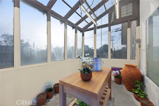 Detail Gallery Image 10 of 42 For 240 S Real, Bakersfield,  CA 93309 - 3 Beds | 2 Baths