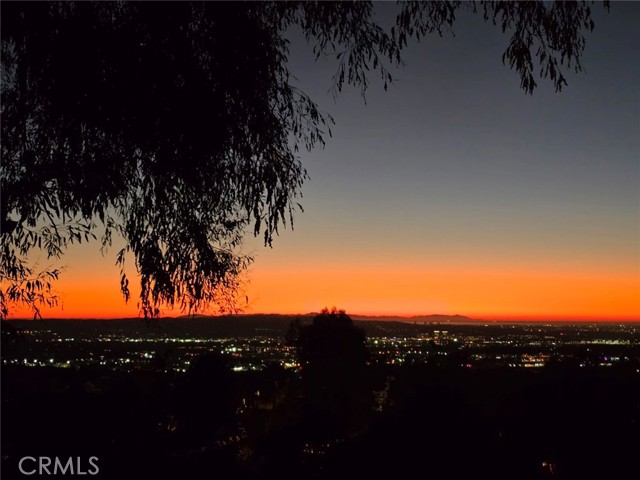 Detail Gallery Image 7 of 52 For 19301 Willow Brook Ln, Lake Forest,  CA 92679 - 4 Beds | 3 Baths