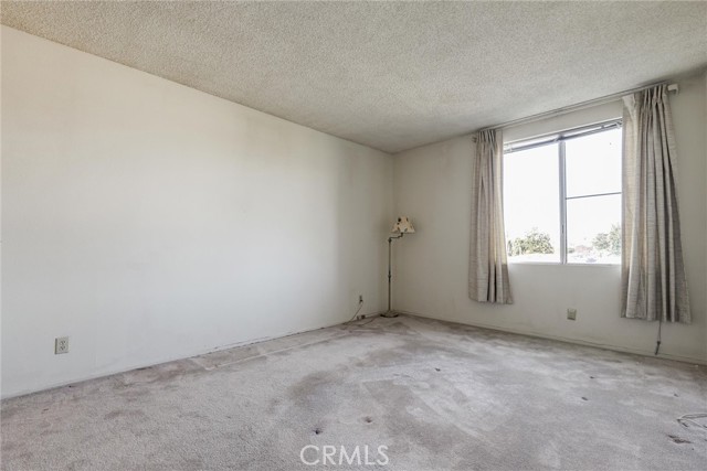 Detail Gallery Image 13 of 48 For 12830 Burbank Blvd. #310,  Valley Village,  CA 91607 - 2 Beds | 2 Baths