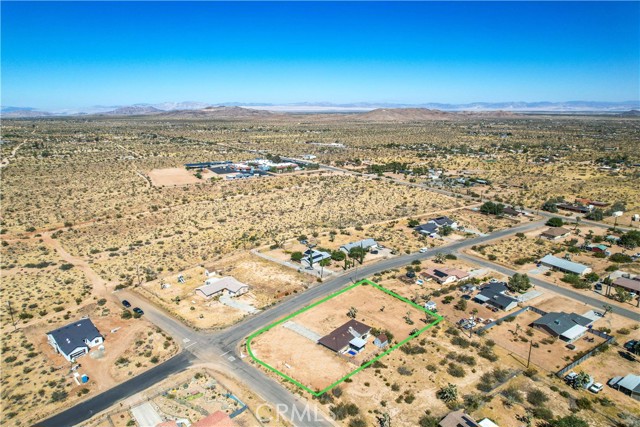 Detail Gallery Image 5 of 42 For 58375 Del Mar St, Yucca Valley,  CA 92284 - 3 Beds | 2 Baths