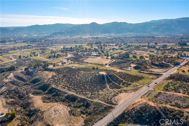 Detail Gallery Image 10 of 37 For 23777 Wildomar Trl, Wildomar,  CA 92595 - – Beds | – Baths