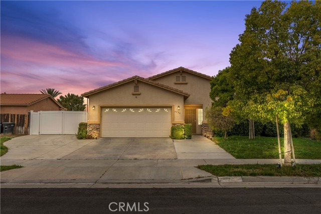 Detail Gallery Image 1 of 1 For 3776 Stonemont Dr, Hemet,  CA 92545 - 3 Beds | 2 Baths