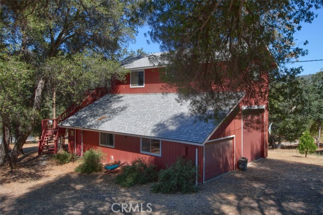 Detail Gallery Image 25 of 38 For 39406 John West Rd, Oakhurst,  CA 93644 - 4 Beds | 3 Baths