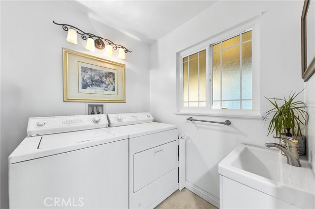 1260 Oakhaven Lane, Arcadia CA: https://media.crmls.org/medias/24a84bc5-c7c0-4119-b668-fcc84a411244.jpg