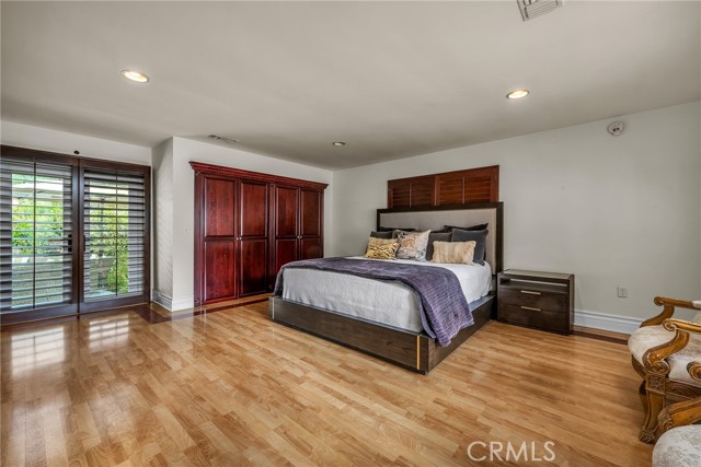 Detail Gallery Image 15 of 34 For 22015 Independencia St, Woodland Hills,  CA 91364 - 3 Beds | 2 Baths