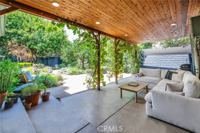 Detail Gallery Image 27 of 44 For 7451 Midfield Ave, Los Angeles,  CA 90045 - 3 Beds | 2 Baths