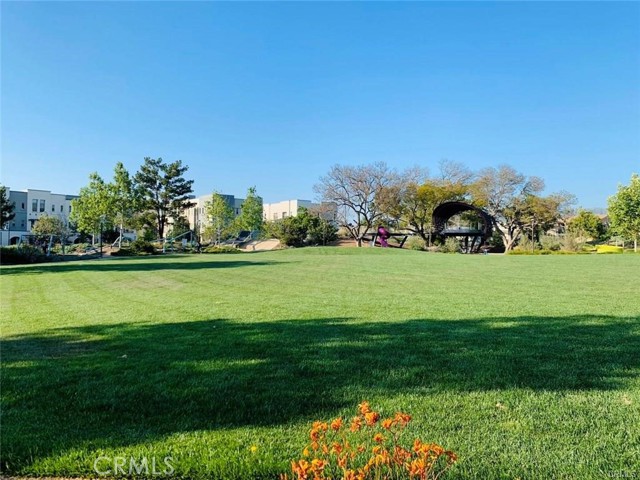 Detail Gallery Image 60 of 67 For 814 Beacon, Irvine,  CA 92618 - 3 Beds | 2/1 Baths