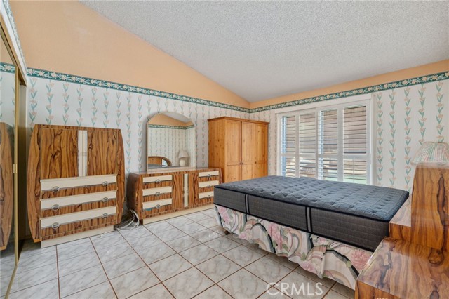 Image 22 of 31 For 22533 Kinross Lane