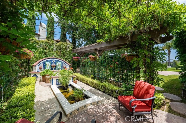 Detail Gallery Image 16 of 75 For 24711 Tiburon St, Valencia,  CA 91355 - 5 Beds | 5 Baths
