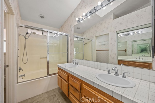 Detail Gallery Image 12 of 22 For 39685 Ramshorn, Murrieta,  CA 92563 - 4 Beds | 2 Baths