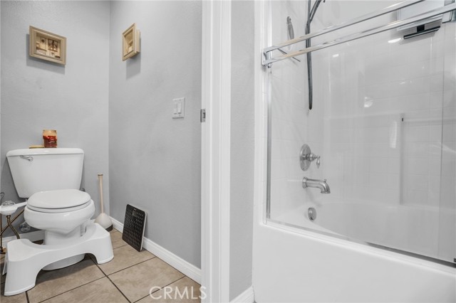Detail Gallery Image 13 of 39 For 19307 Opal Ln #137,  Saugus,  CA 91350 - 2 Beds | 2 Baths