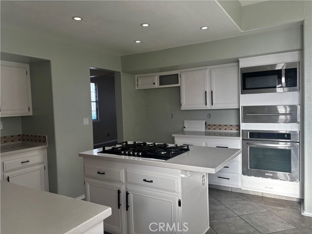 Detail Gallery Image 8 of 15 For 44559 Aspen St, Lancaster,  CA 93535 - 4 Beds | 4 Baths