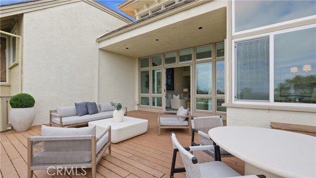 Detail Gallery Image 43 of 47 For 31 Saint Tropez, Newport Beach,  CA 92660 - 4 Beds | 3 Baths