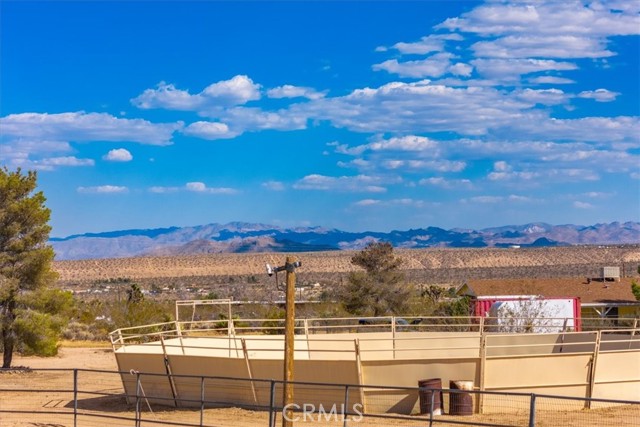 Detail Gallery Image 58 of 74 For 1090 Jemez Trl, Yucca Valley,  CA 92284 - 2 Beds | 2 Baths