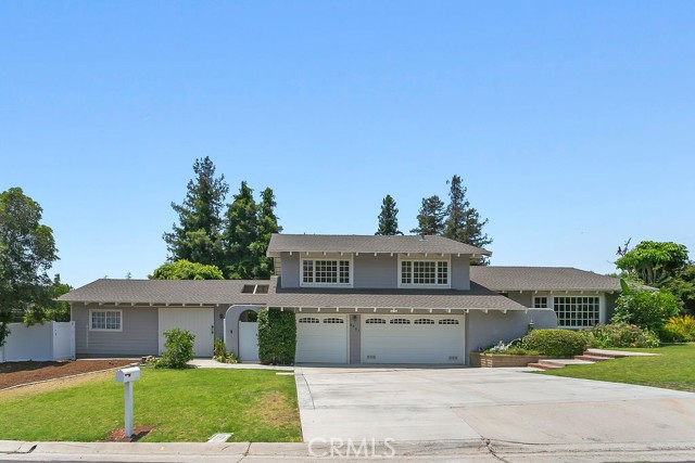Detail Gallery Image 4 of 62 For 9451 Brewer Way, Villa Park,  CA 92861 - 4 Beds | 3 Baths