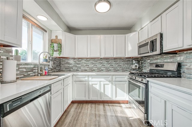 Detail Gallery Image 12 of 36 For 6639 Rex, Winton,  CA 95388 - 3 Beds | 1 Baths