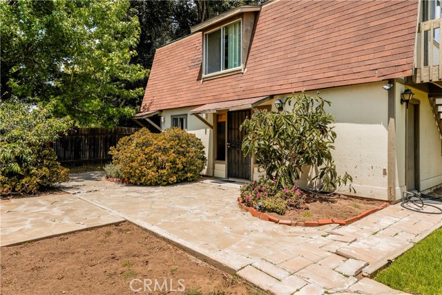 1300 Oak Avenue, Carlsbad CA: https://media.crmls.org/medias/24af32c0-9329-4cdc-a672-edea5bf99b31.jpg