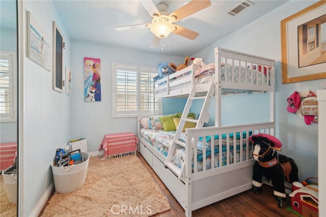 6253 Hamilton Court, Chino CA: https://media.crmls.org/medias/24af5d83-08f6-46bd-8a0c-da47f3f49e1a.jpg