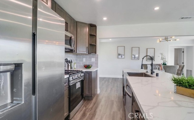 9430 Riverview Avenue, Lakeside CA: https://media.crmls.org/medias/24afa66e-4dde-4f98-8aba-6a3ea50c22af.jpg