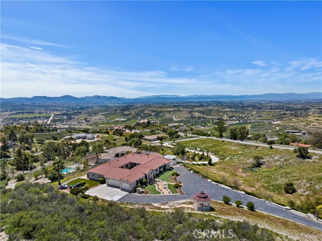 Detail Gallery Image 7 of 66 For 41538 Avenida Ortega, Temecula,  CA 92592 - 4 Beds | 2/1 Baths