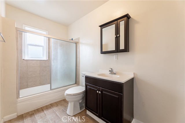 Detail Gallery Image 18 of 19 For 5873 Bonsallo Ave, Los Angeles,  CA 90044 - 2 Beds | 1 Baths