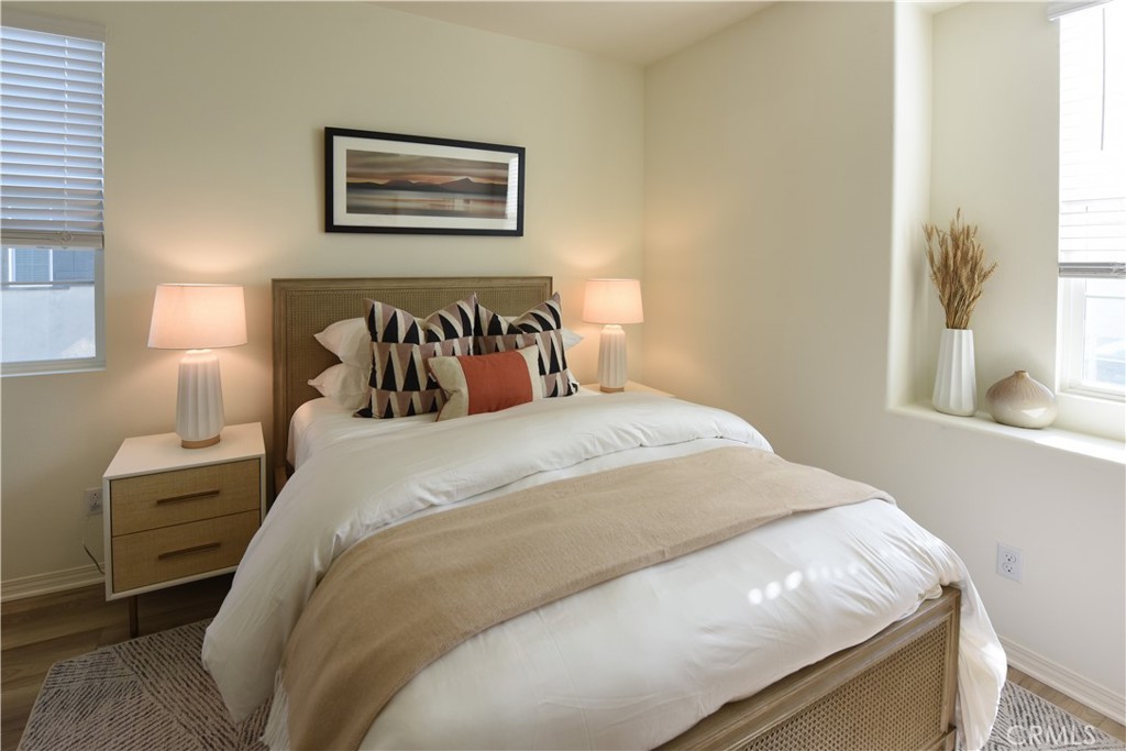 MLS #OC25229377 image #16