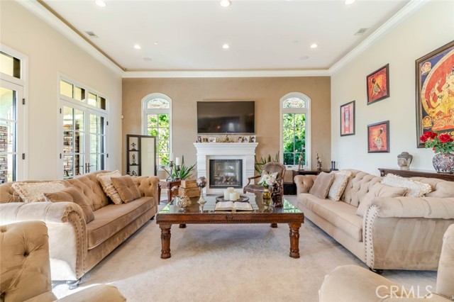 Detail Gallery Image 31 of 72 For 10817 W Stallion Ranch Rd, Sunland,  CA 91040 - 5 Beds | 6 Baths