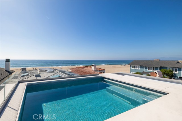 2428 The Strand, Hermosa Beach CA: https://media.crmls.org/medias/24b51344-cc4b-4578-90ac-3337d50aaead.jpg