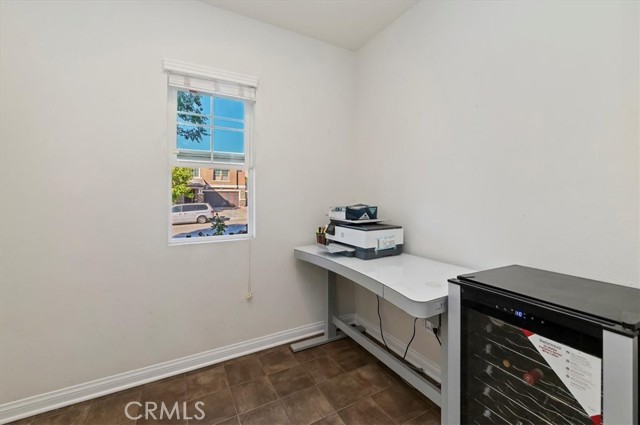 Detail Gallery Image 12 of 38 For 20583 Spring, Riverside,  CA 92507 - 5 Beds | 3/1 Baths