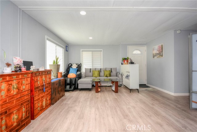 Detail Gallery Image 10 of 35 For 9999 Foothill Blvd #111,  Rancho Cucamonga,  CA 91730 - 3 Beds | 2 Baths